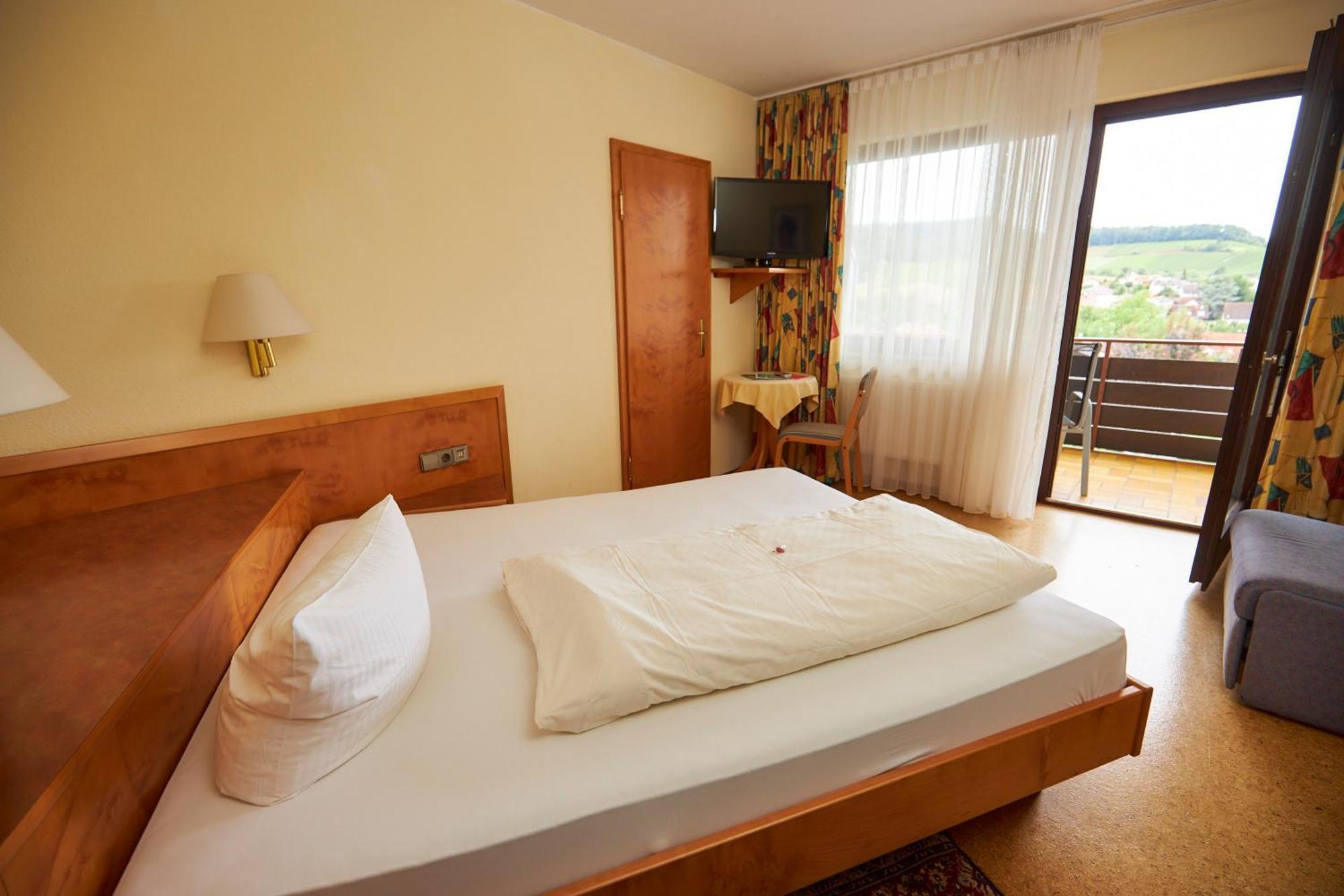 Flair Hotel Landgasthof Roger Лёвенштайн Экстерьер фото