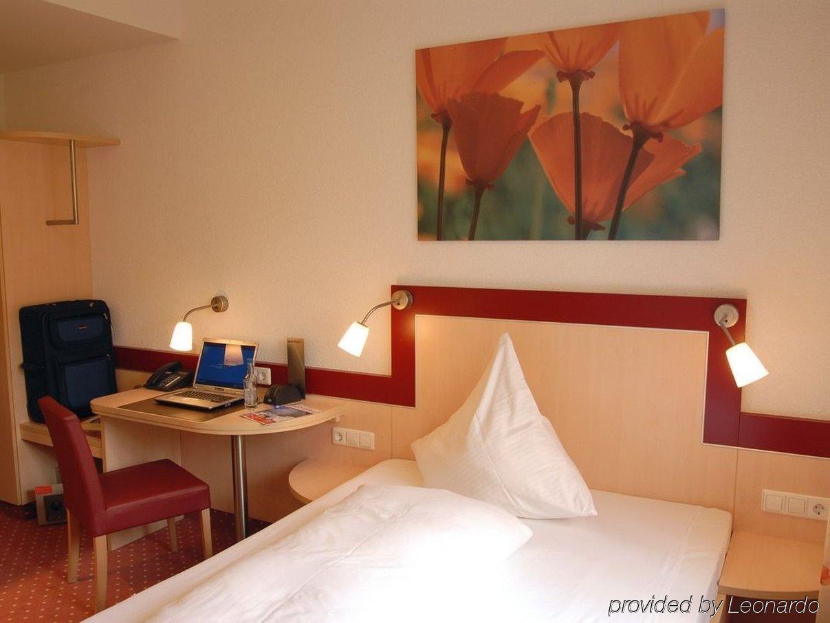 Flair Hotel Landgasthof Roger Лёвенштайн Номер фото