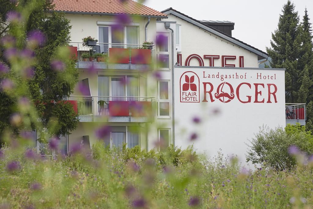Flair Hotel Landgasthof Roger Лёвенштайн Экстерьер фото